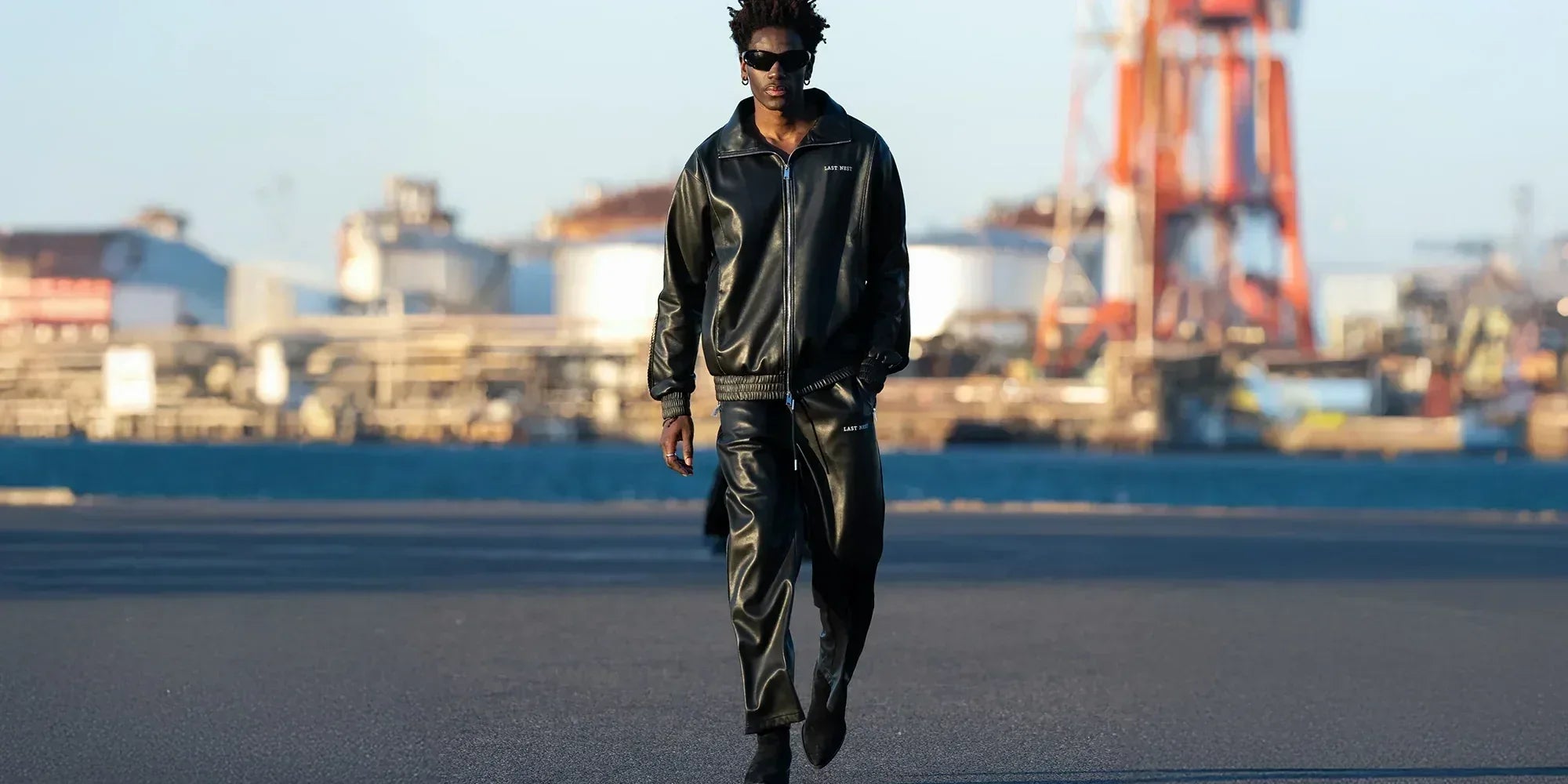 LAST NEST - VENTURER