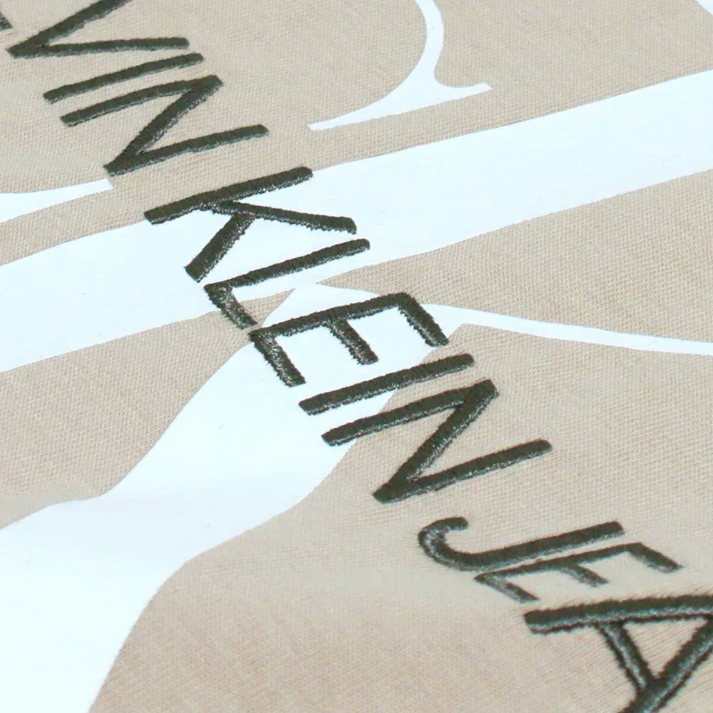 Monogram Logo Box Regular Tee - CALVIN KLEIN - VENTURER