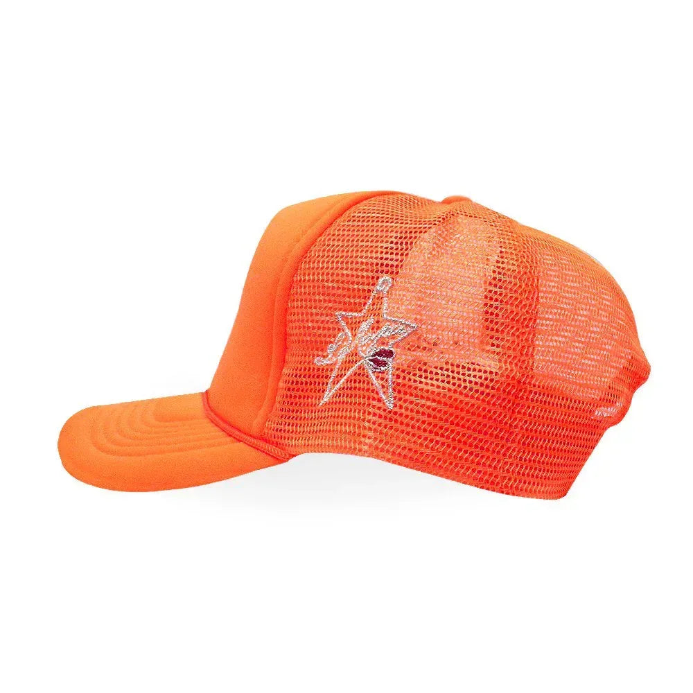 NY Is Kissing Me Trucker Hat - LA ROPA - VENTURER