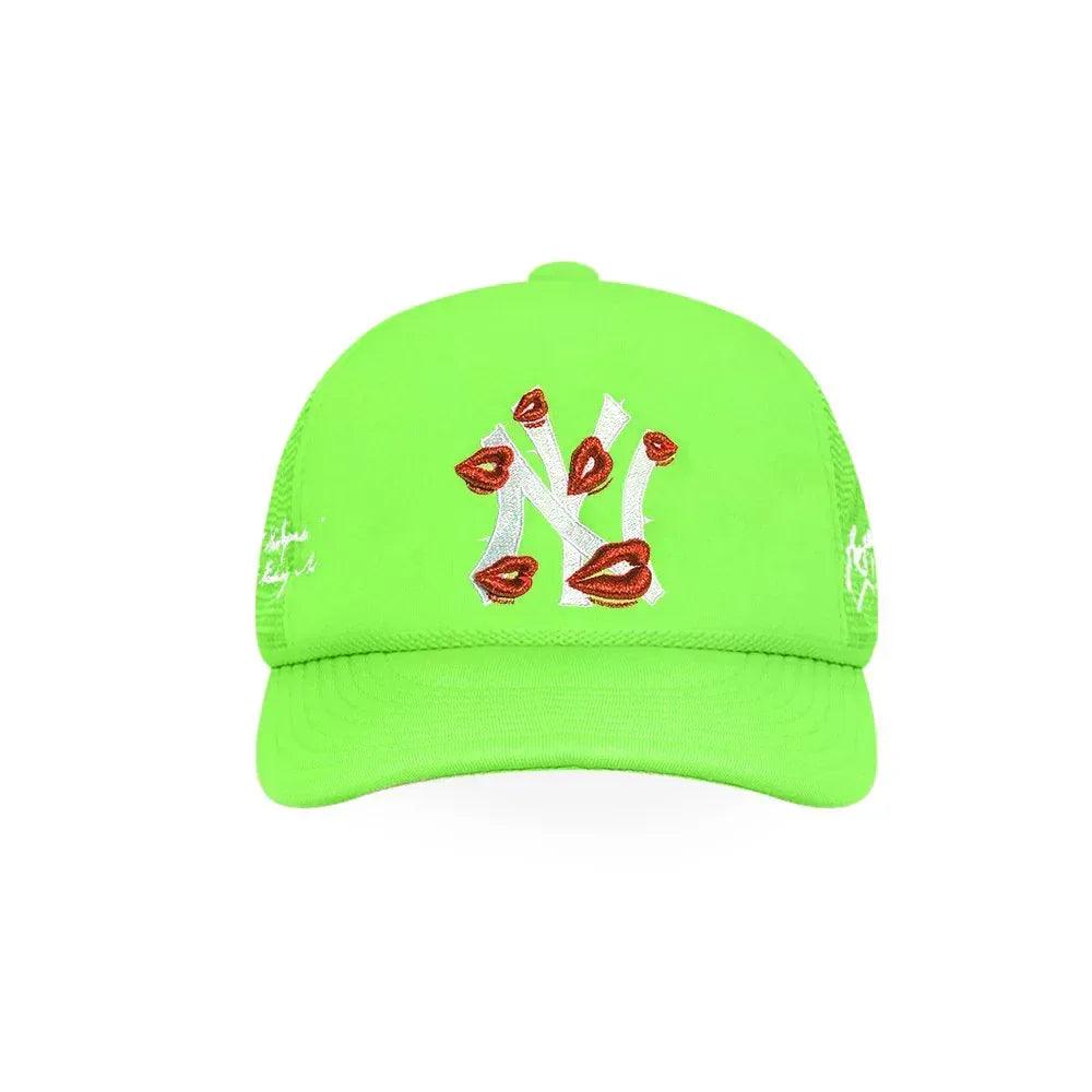 NY Is Kissing Me Trucker Hat - LA ROPA - VENTURER