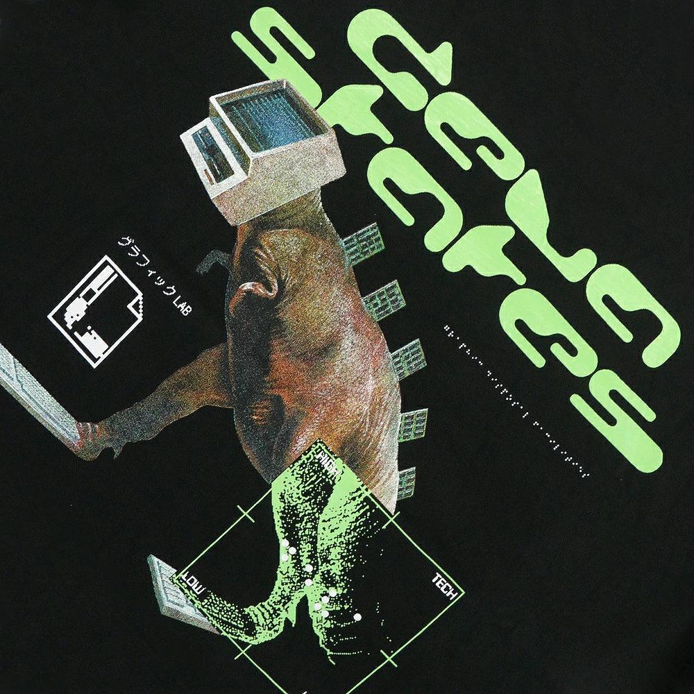 Fossil Tee