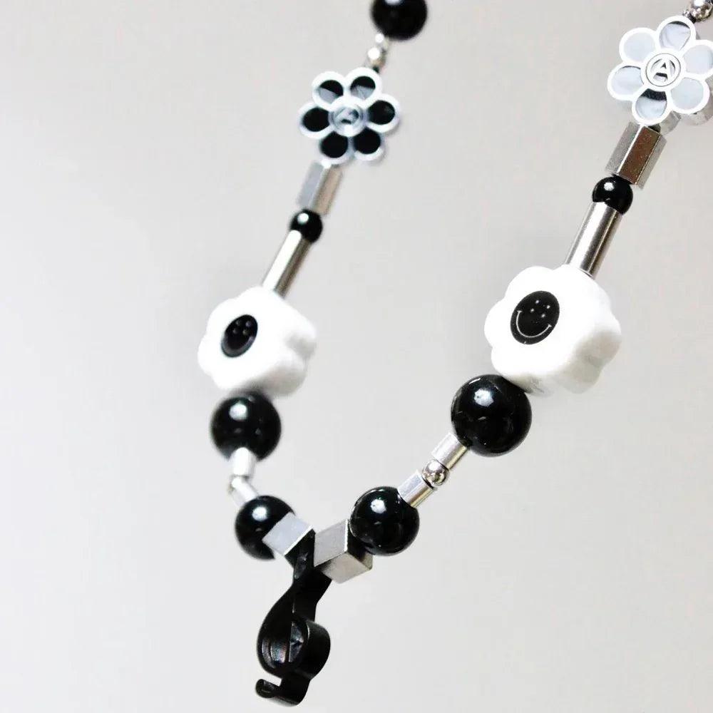 Flower Anarchy Music A Necklace - SALUTE - VENTURER