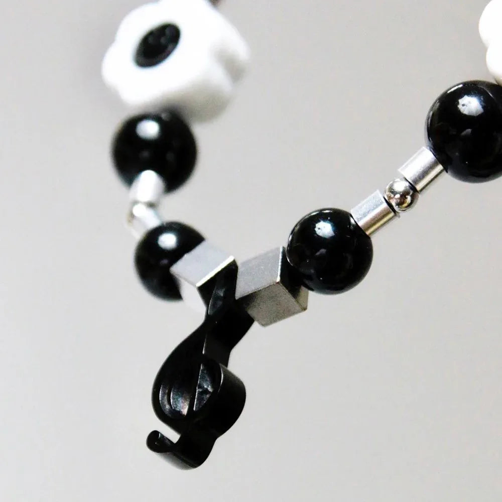 Flower Anarchy Music A Necklace - SALUTE - VENTURER