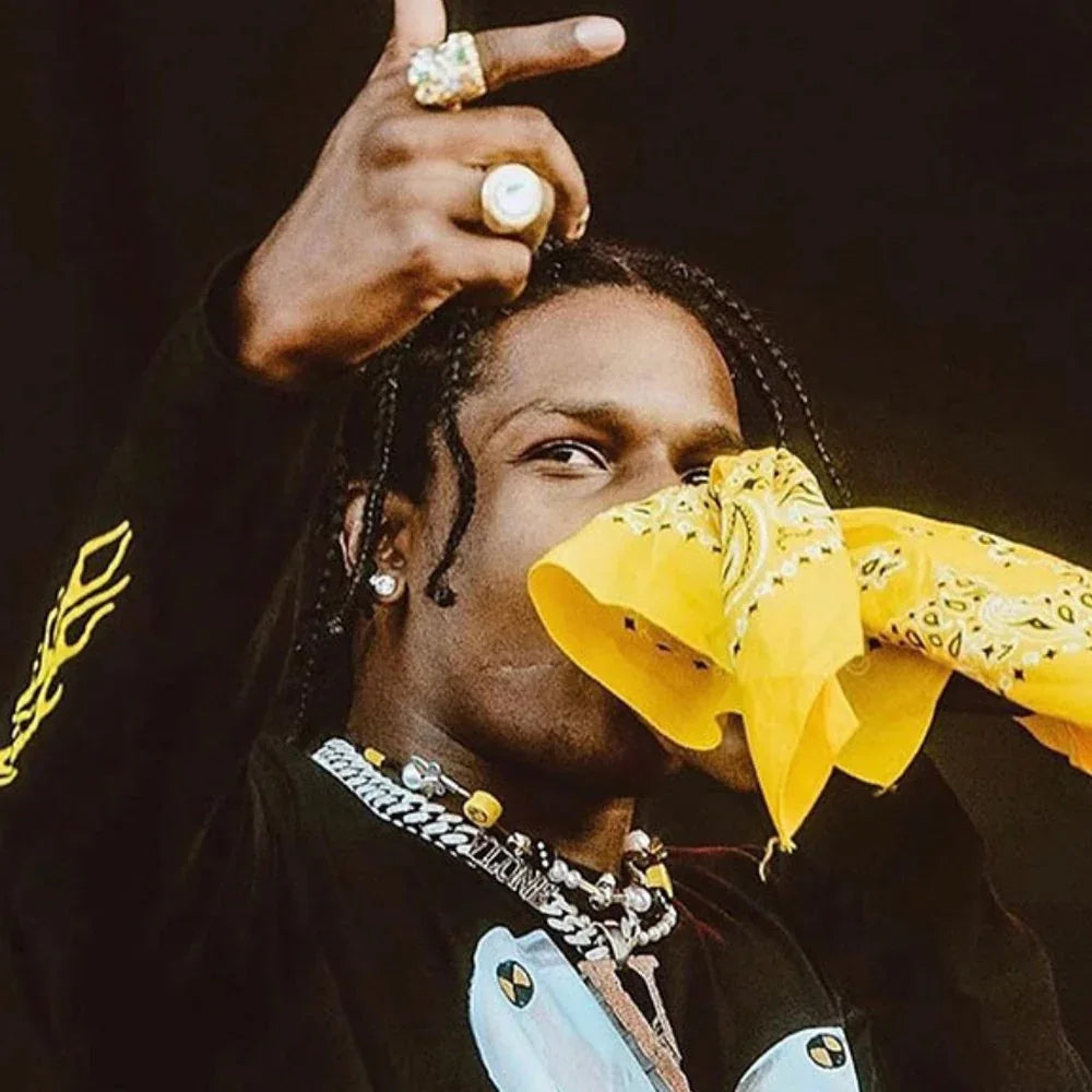 EVAE Smiley Pearl Necklace - EVAE MOB - VENTURER