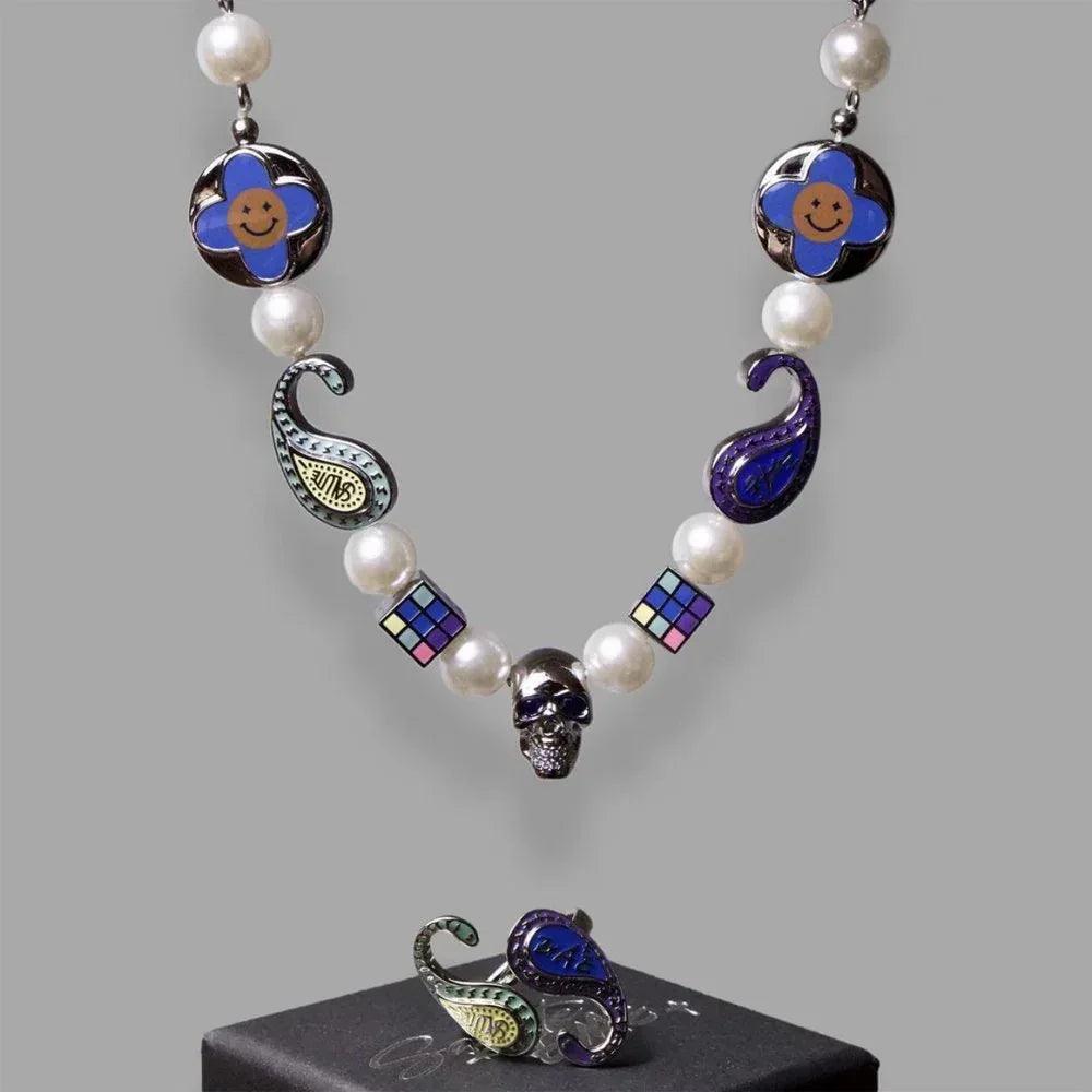 EVAE Cross Flower Smiley Necklace - EVAE MOB - VENTURER