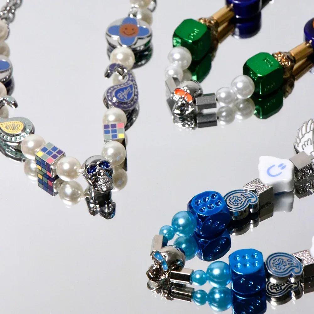 EVAE Cross Flower Smiley Necklace - EVAE MOB - VENTURER