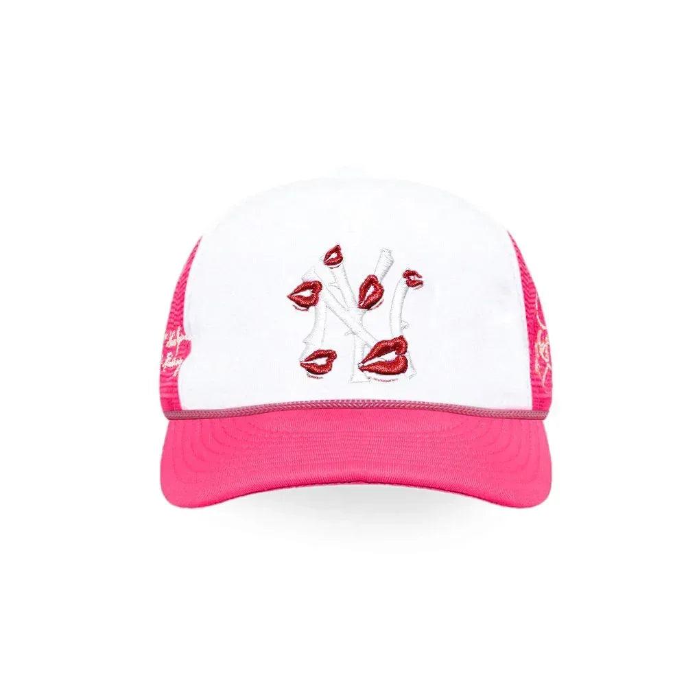 LA ROPA(ラ ロパ)商品ページ - NY Is Kissing Me Trucker Hat - White 