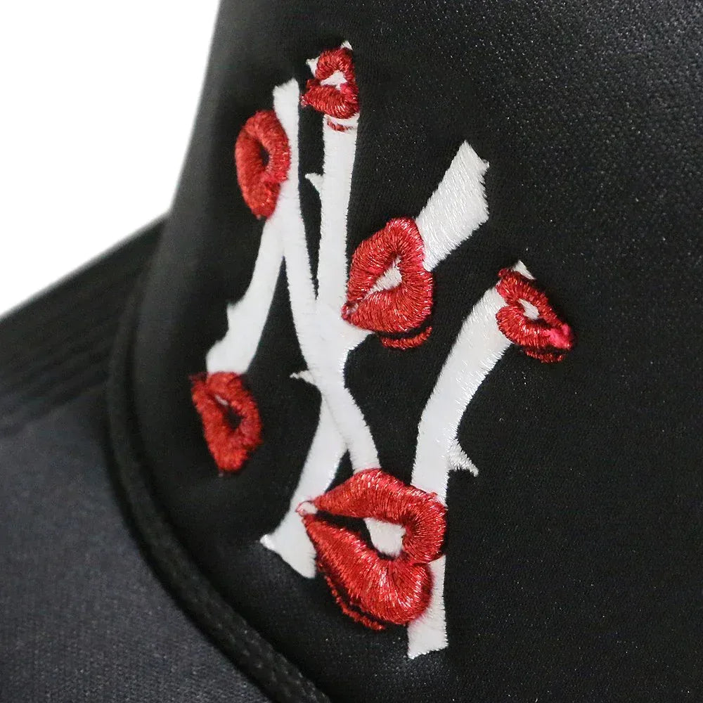 NY Is Kissing Me Trucker Hat - LA ROPA - VENTURER