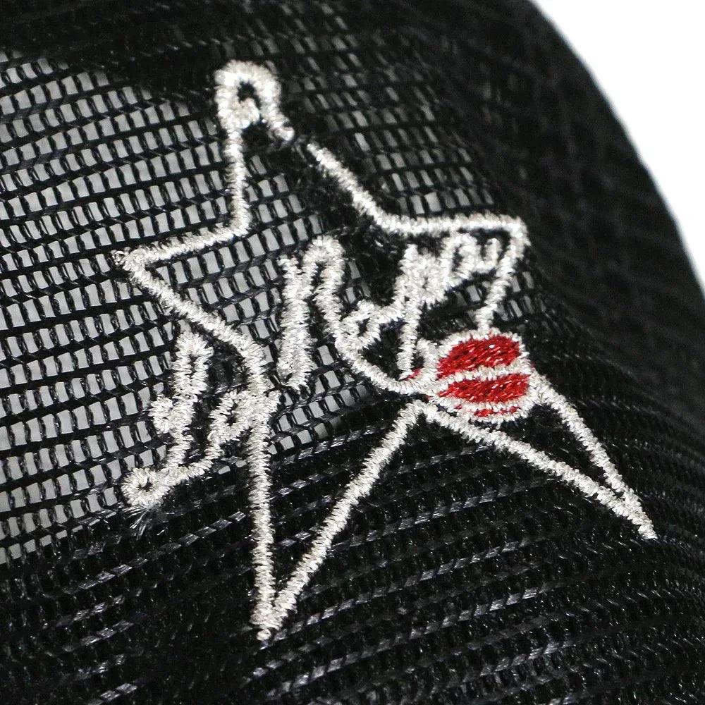 NY Is Kissing Me Trucker Hat - LA ROPA - VENTURER