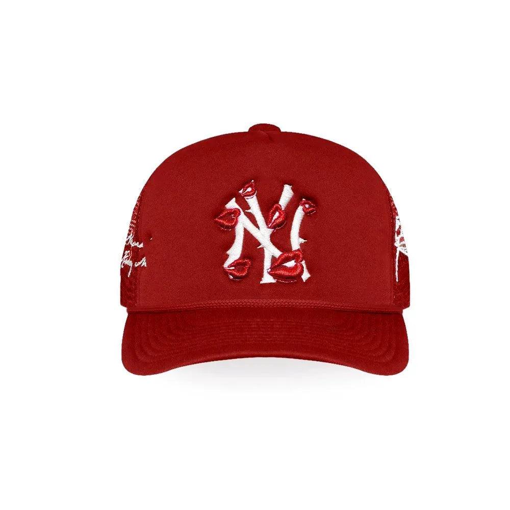NY Is Kissing Me Trucker Hat - LA ROPA - VENTURER