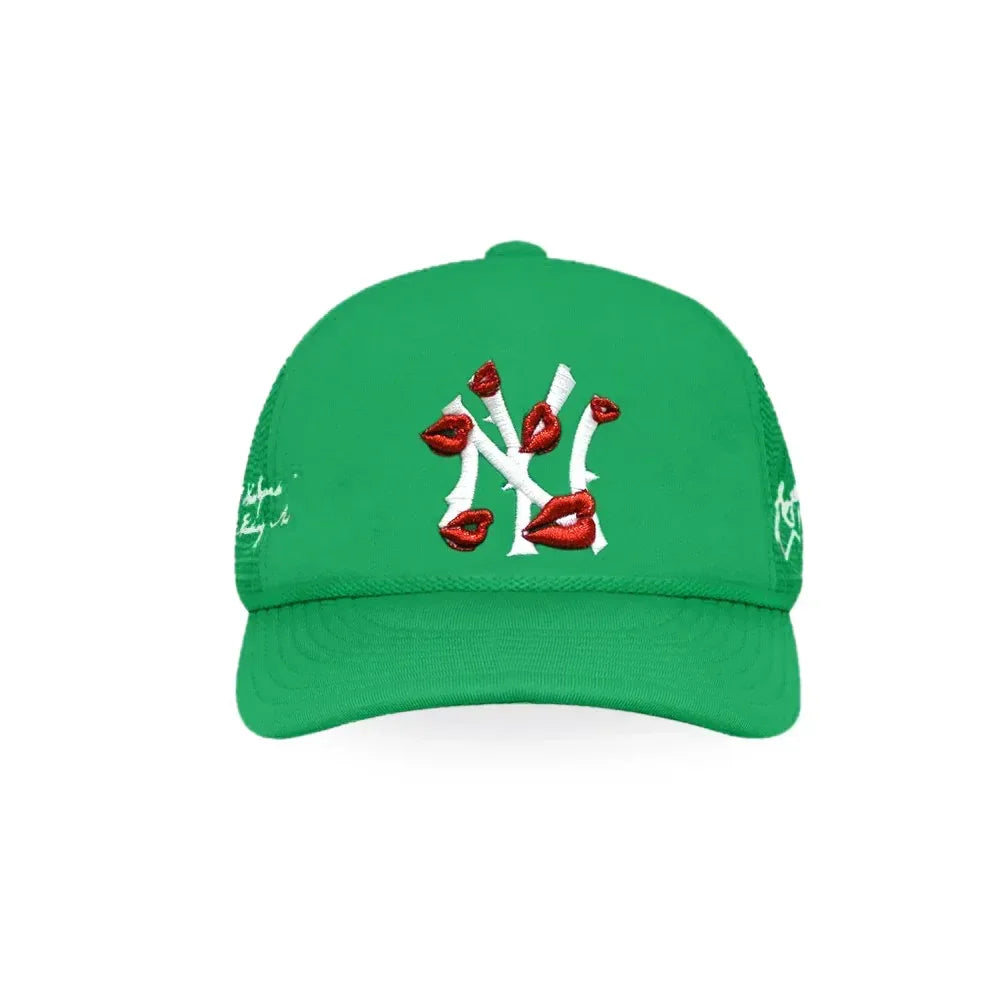 NY Is Kissing Me Trucker Hat - LA ROPA - VENTURER