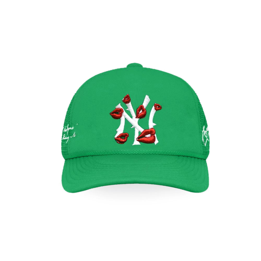 NY Is Kissing Me Trucker Hat - LA ROPA - VENTURER