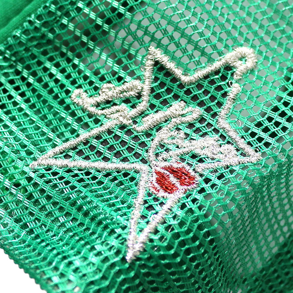 NY Is Kissing Me Trucker Hat