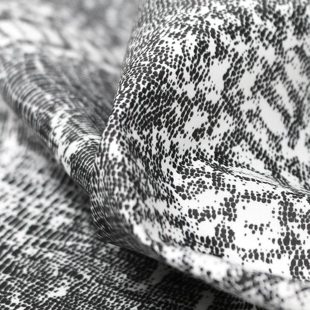 Snake Printed Tote Bag - STAMPD - VENTURER