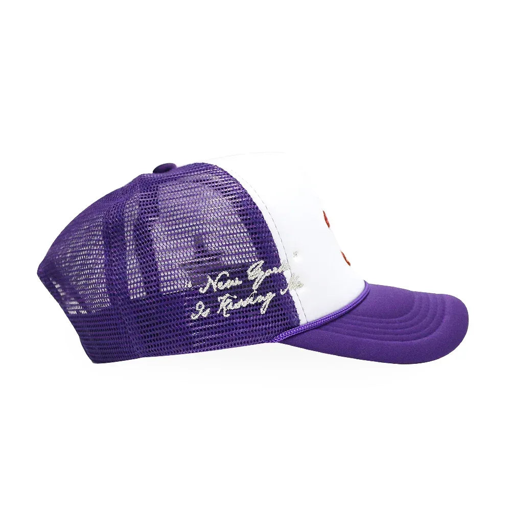 NY Is Kissing Me Trucker Hat - LA ROPA - VENTURER