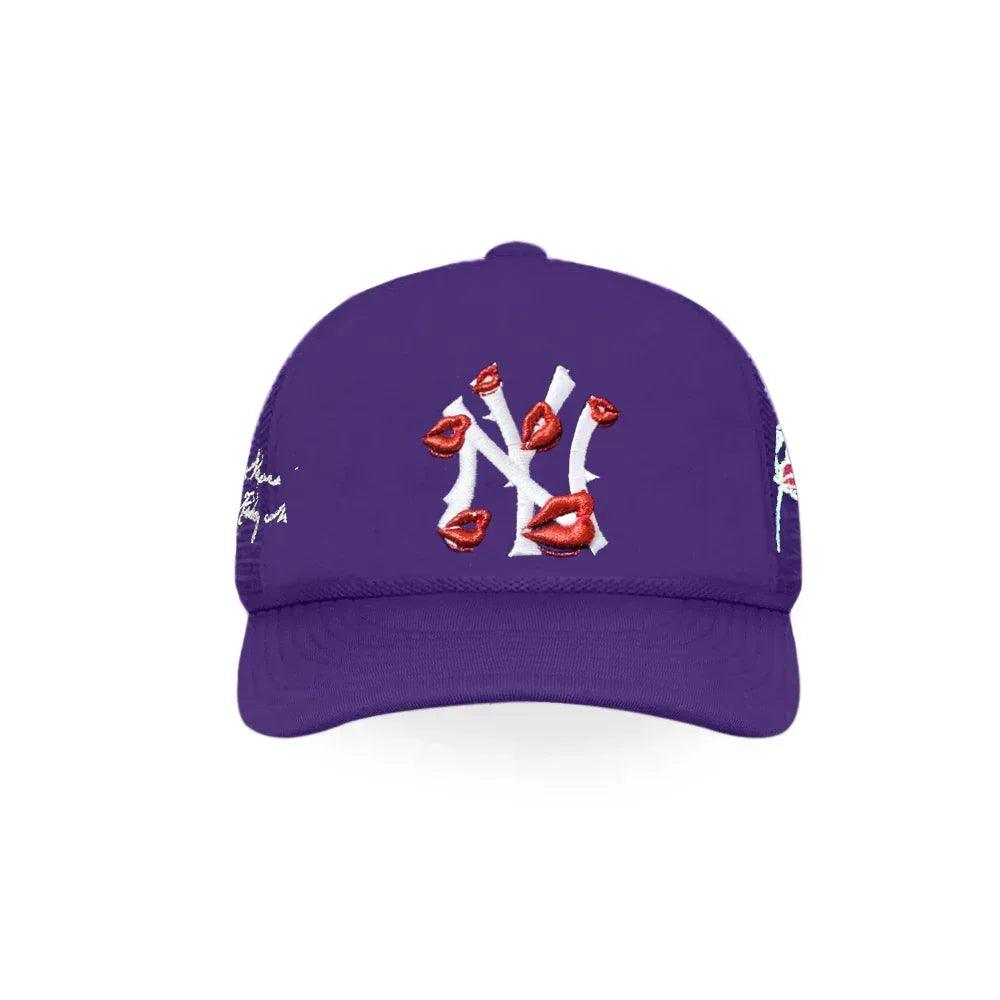 NY Is Kissing Me Trucker Hat - LA ROPA - VENTURER