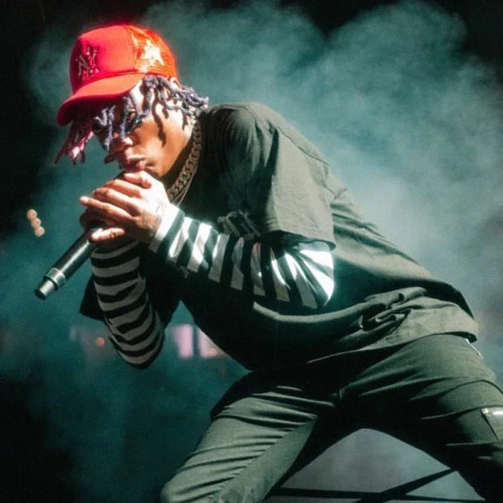 NY Is Kissing Me Trucker Hat - LA ROPA - VENTURER