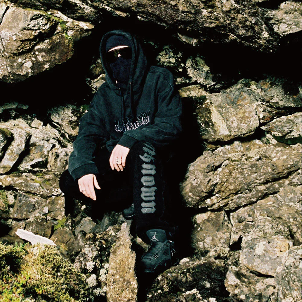 Puff Print Dagger Joggers - UNKNOWN LONDON - VENTURER