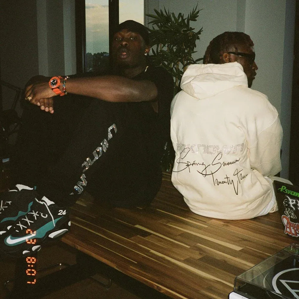 Signature Rhinestone Tee - UNKNOWN LONDON - VENTURER