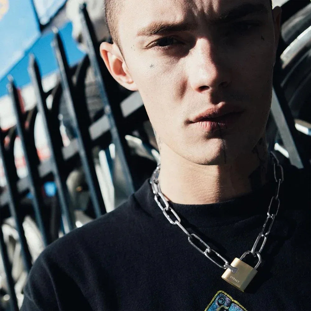 Trespass Necklace - VITALY - VENTURER