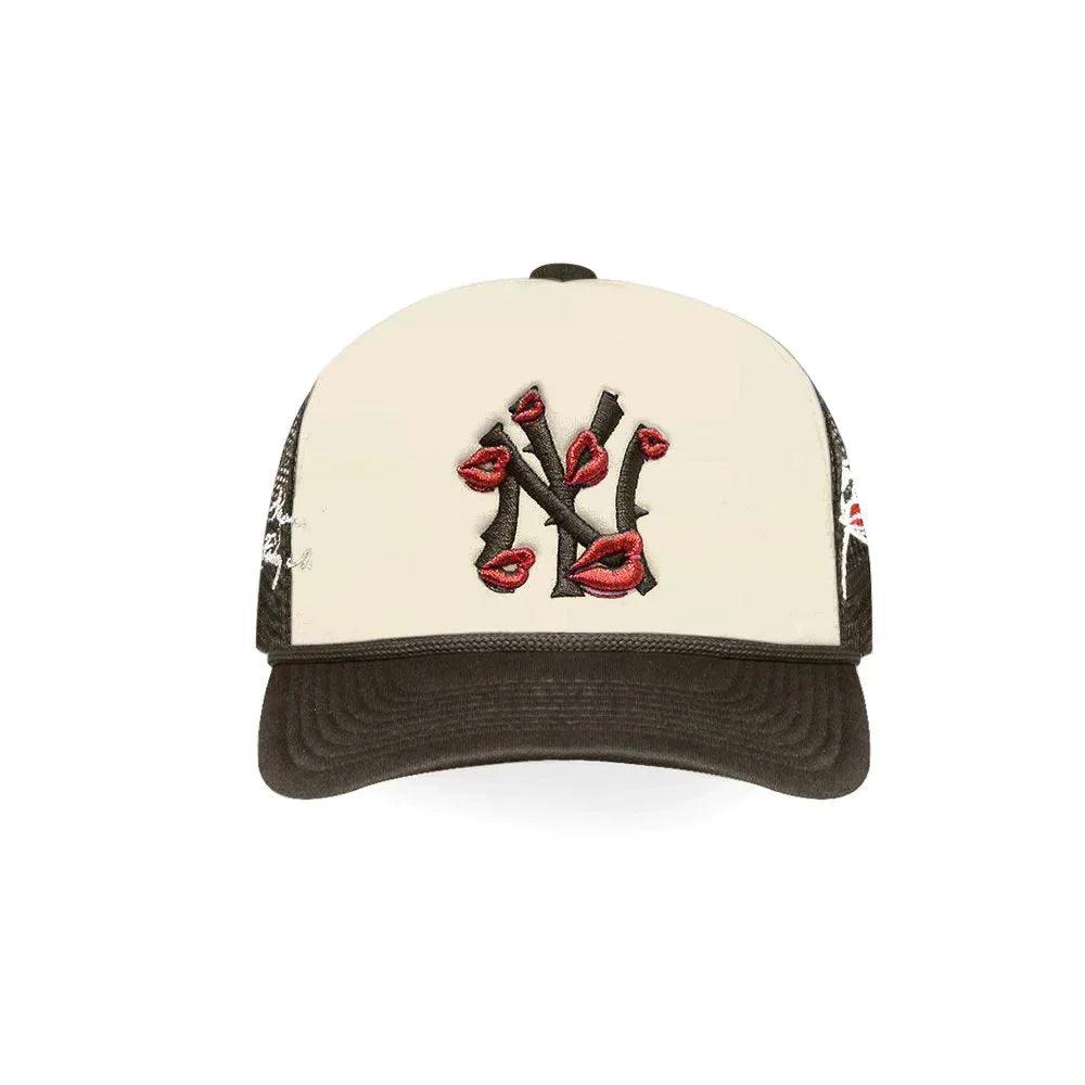NY Is Kissing Me Trucker Hat - LA ROPA - VENTURER