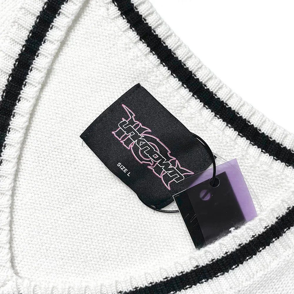 HCW U&N Skull Knit Sweater - UNKNOWN LONDON - VENTURER