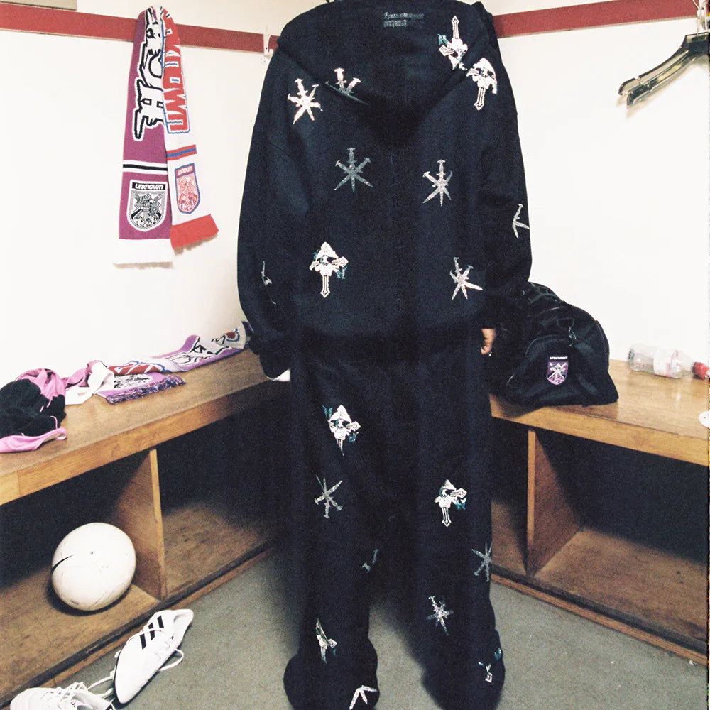 HCW Dagger Rhinestone Joggers - UNKNOWN LONDON - VENTURER