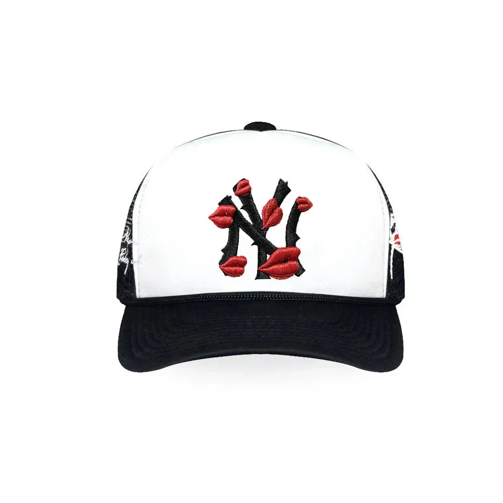 NY Is Kissing Me Trucker Hat - LA ROPA - VENTURER