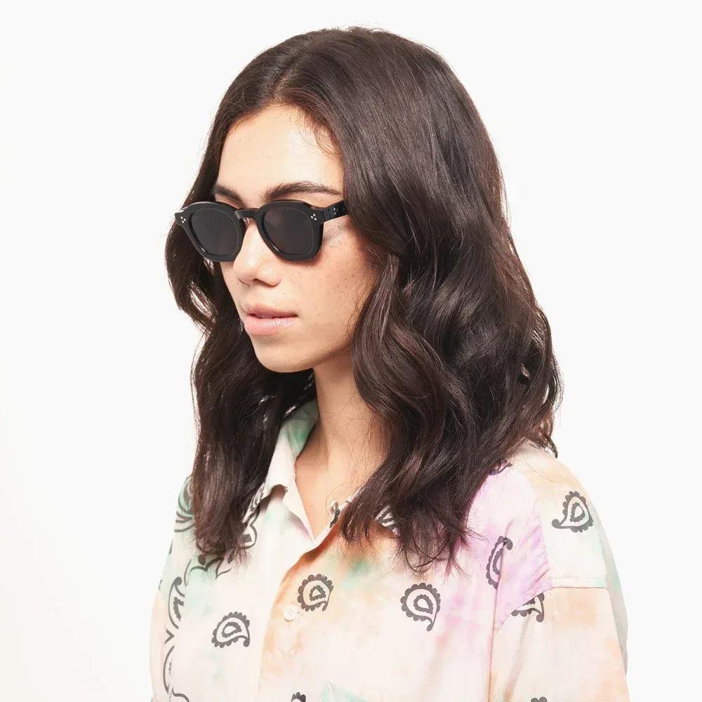 Logos Sunglasses - AKILA LA - VENTURER