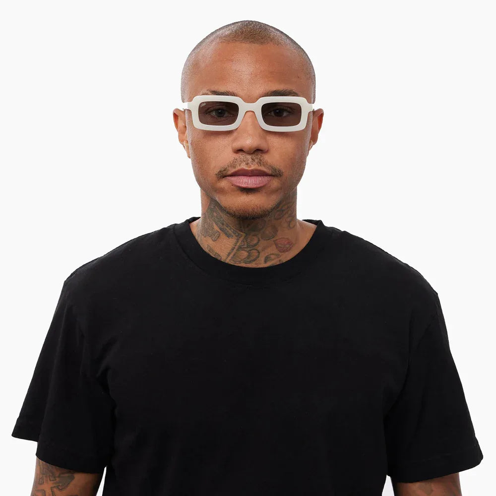 Eos Sunglasses - AKILA LA - VENTURER