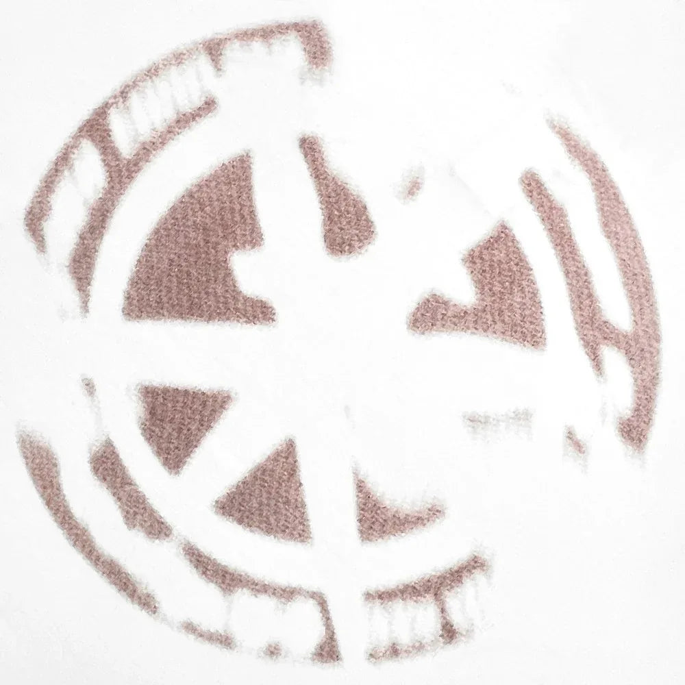 Blur Dagger Tee - UNKNOWN LONDON - VENTURER