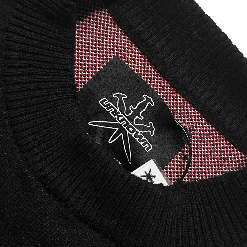 Distressed Logo Knit - UNKNOWN LONDON - VENTURER