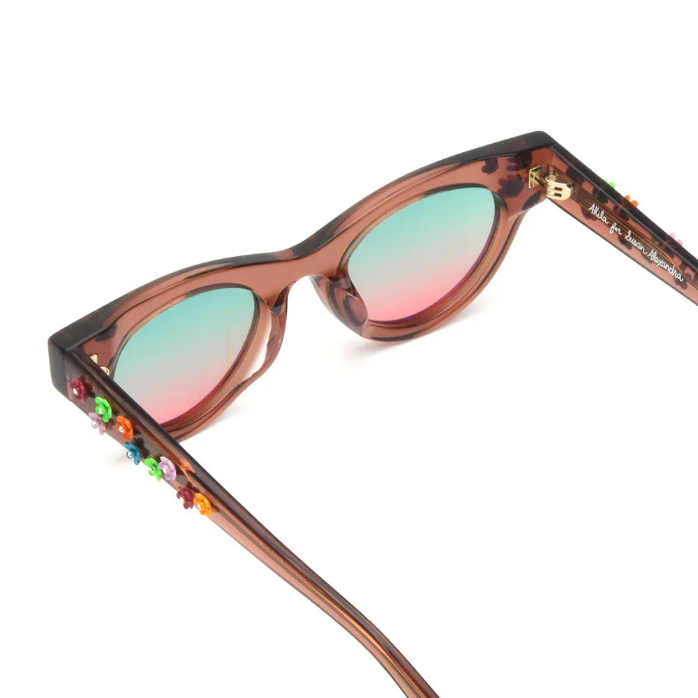 Mabel Sunglasses with Chain - AKILA LA - VENTURER