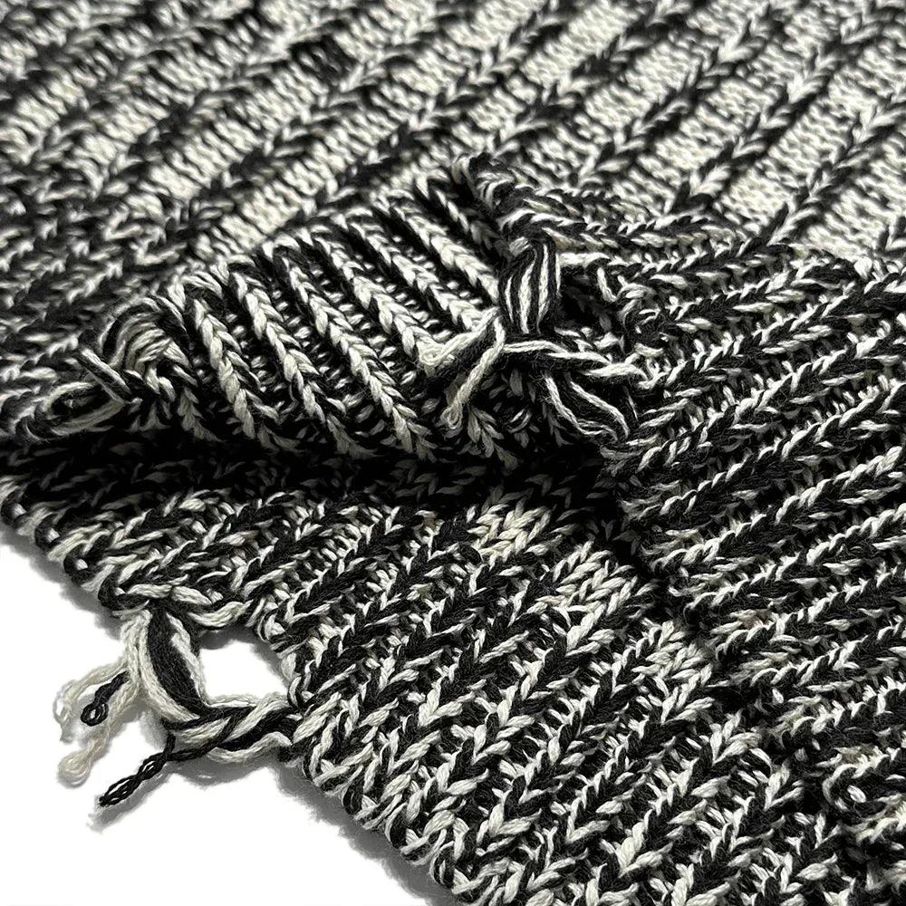 Chunky Gray Melange Cross Knit - ASKYURSELF - VENTURER