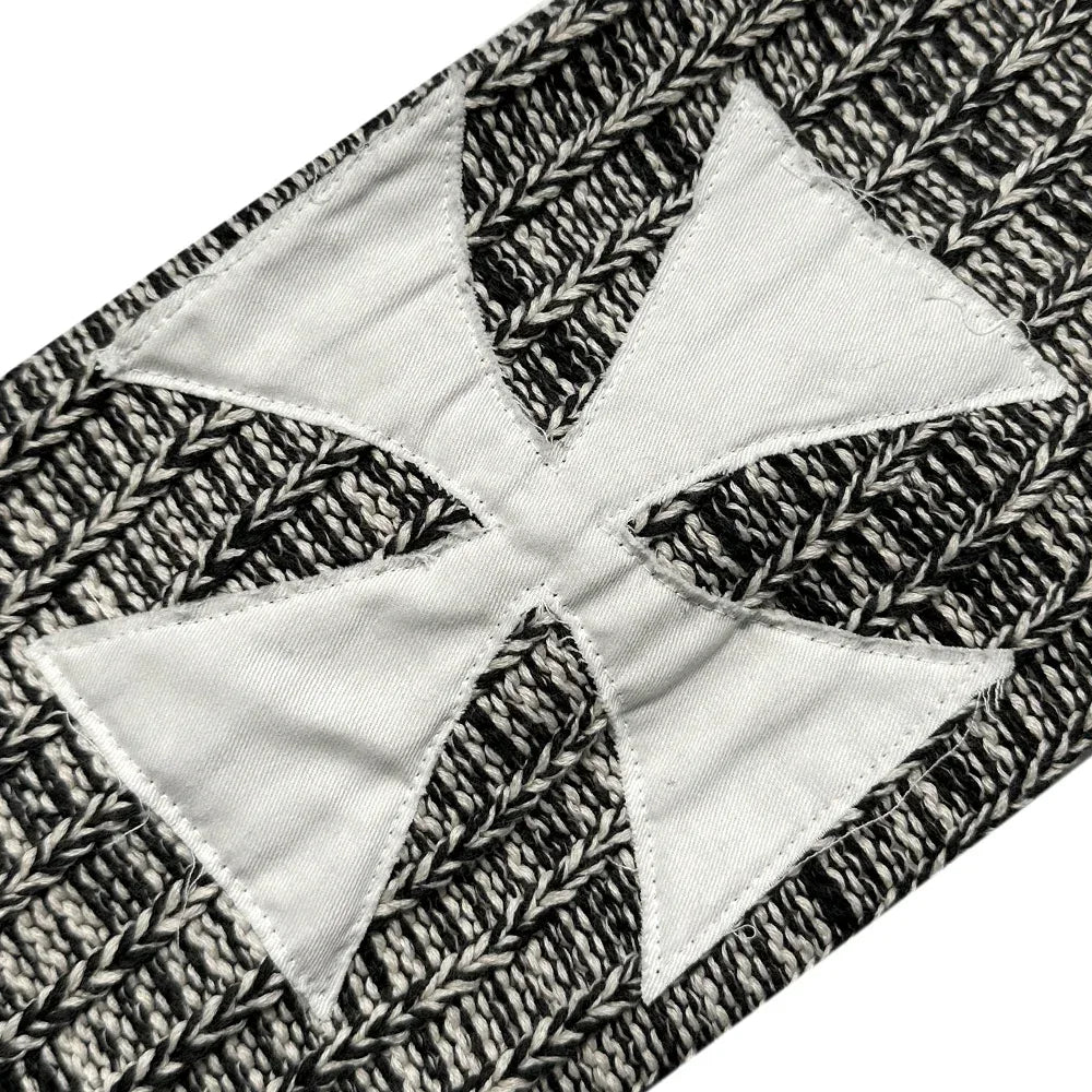 Chunky Gray Melange Cross Knit - ASKYURSELF - VENTURER