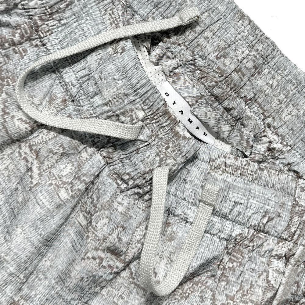 Rug Trunk - STAMPD - VENTURER