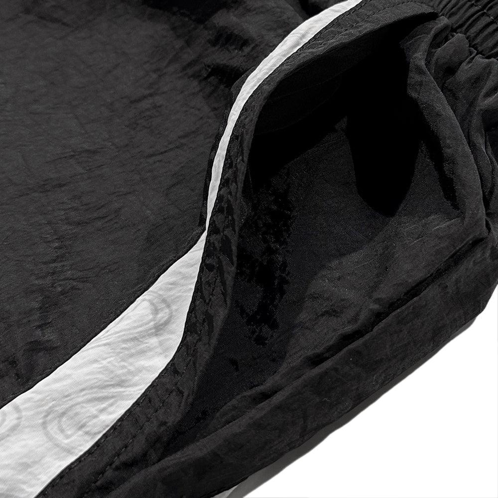 Unknwon Nylon Football Shorts - UNKNOWN LONDON - VENTURER