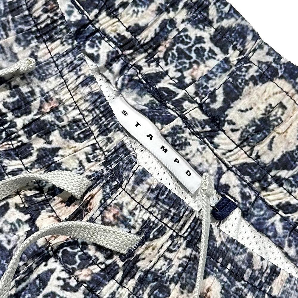 Rug Trunk V2 - STAMPD - VENTURER