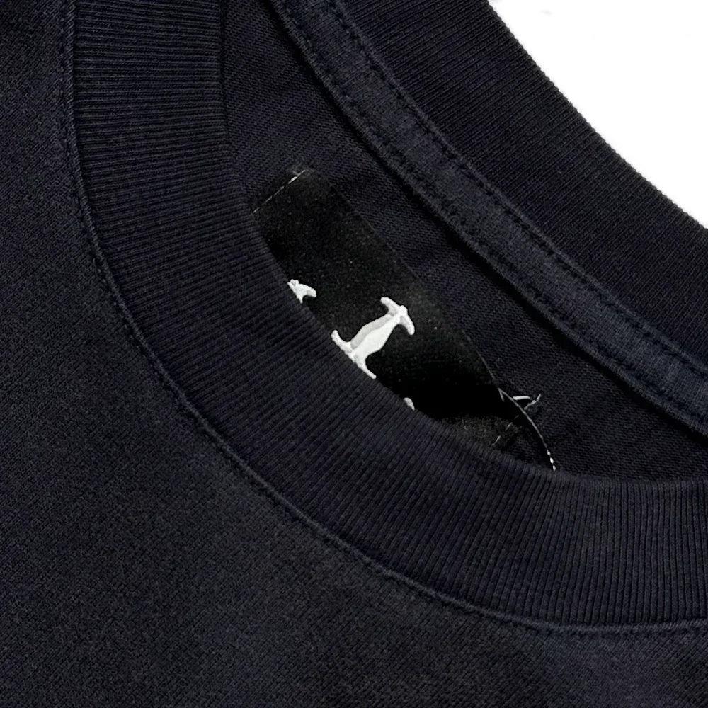 Gothic Unknown Logo Tee - UNKNOWN LONDON - VENTURER