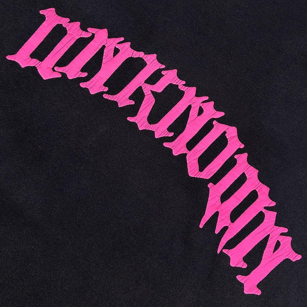 Gothic Unknown Logo Tee - UNKNOWN LONDON - VENTURER