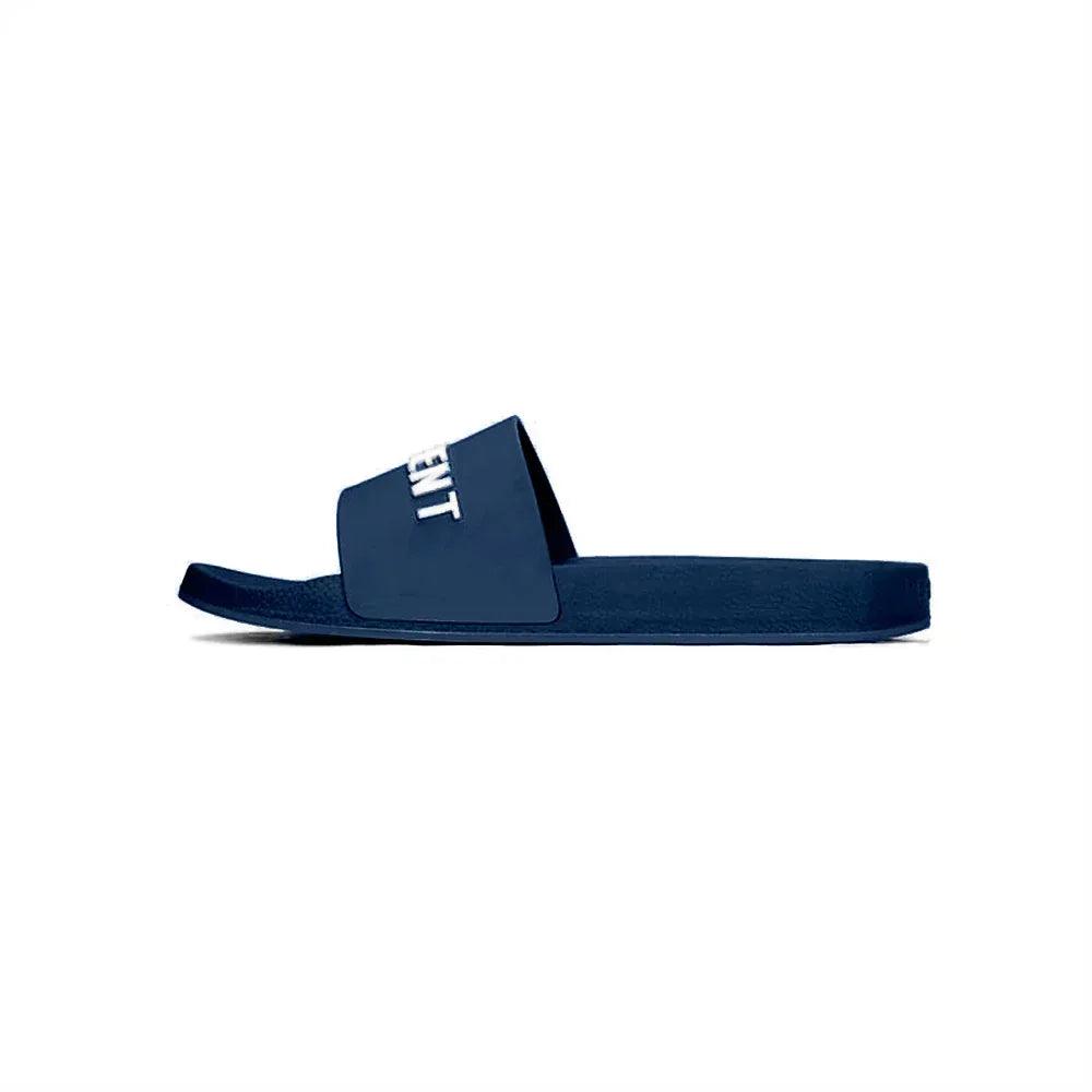 Represent Pool Slide - REPRESENT - VENTURER