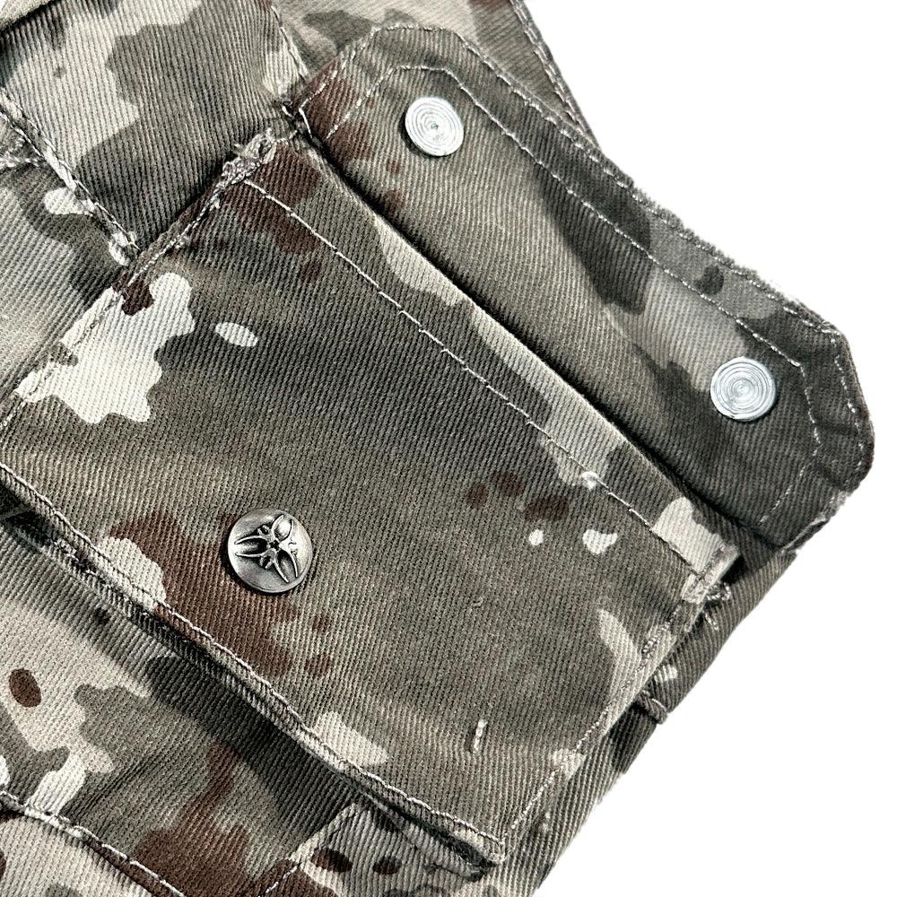 005 Mily Camo Flag Cargo Pants - COZY WORLDWIDE - VENTURER