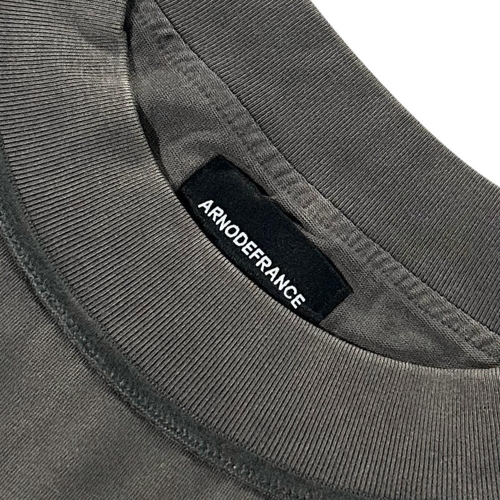 A Studs T-Shirt - ARNODEFRANCE - VENTURER