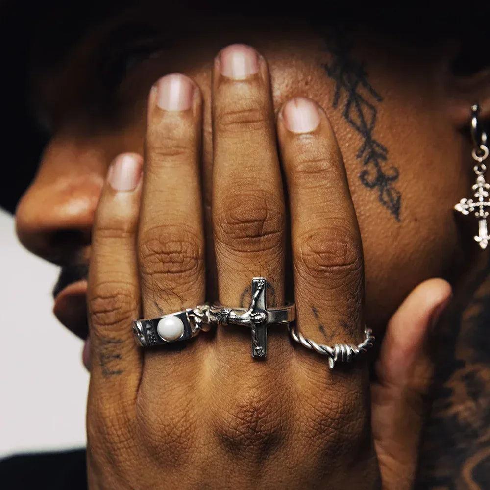 Barbed Ring - FOR THOSE WHO SIN - VENTURER