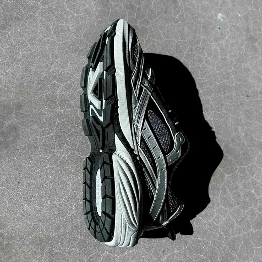 Storm Runner - REPRESENT - VENTURER