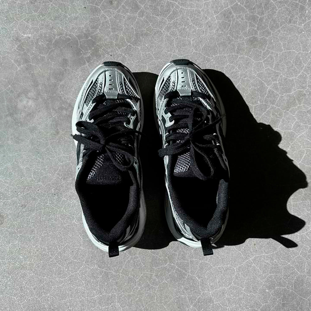 Storm Runner - REPRESENT - VENTURER