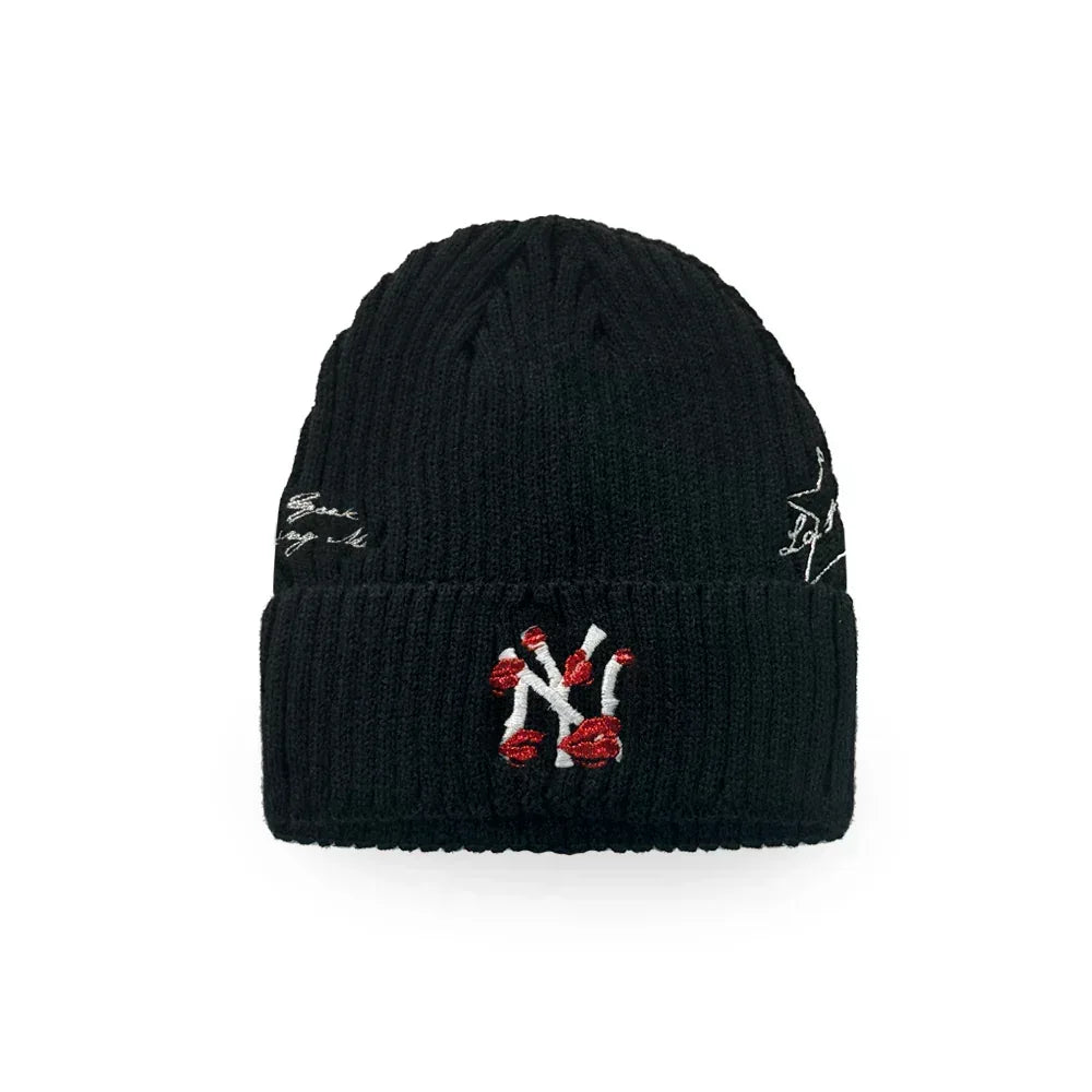 NY Is Kissing Me Beanie - LA ROPA - VENTURER
