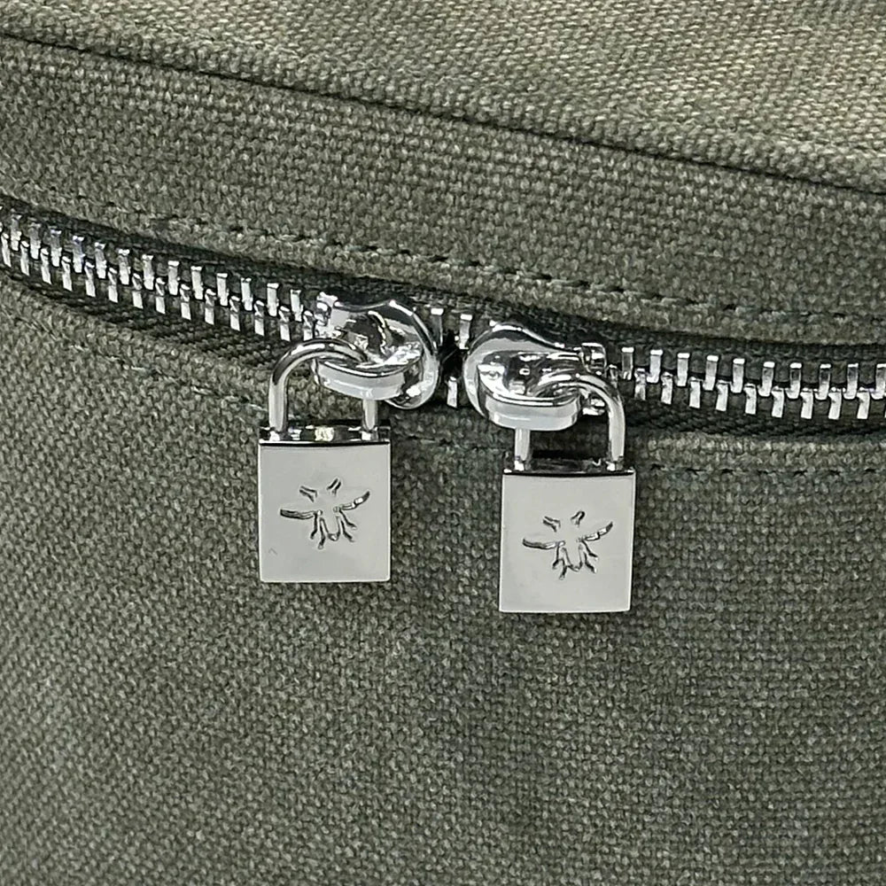 Vanity Army - NDG PARIS - VENTURER