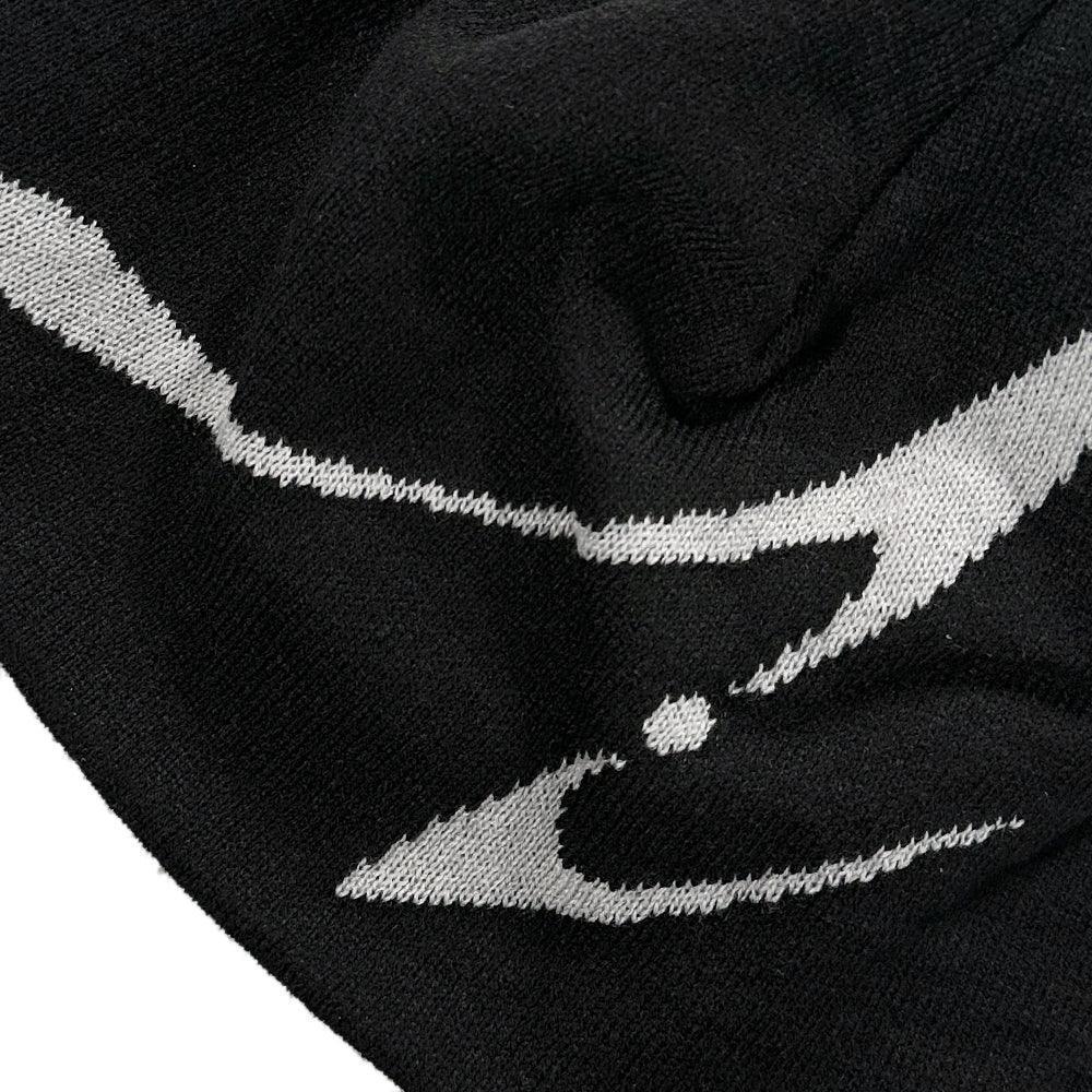 Curved Logo Beanie - BLR BLUER - VENTURER