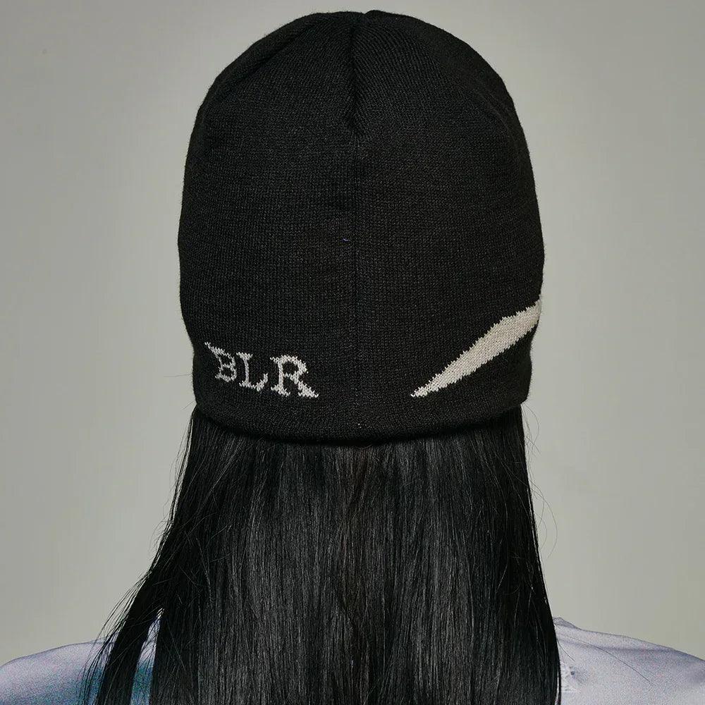 Curved Logo Beanie - BLR BLUER - VENTURER